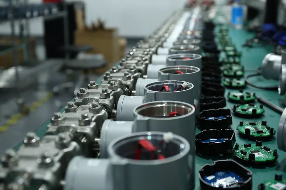 SUPCON 壓力久久大香蕉视频小黄片成功成為中石油采購的一級供應商